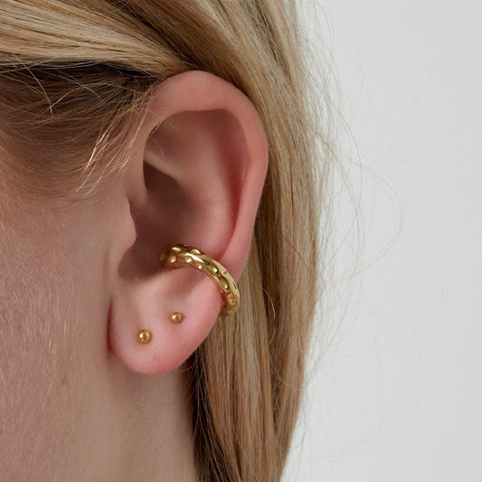 Gouden Ear cuff met design