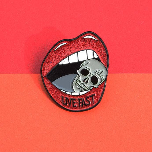 “Live Fast” glitter mouthpin