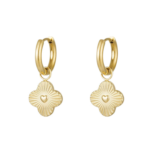 Gouden oorbellen met hanger