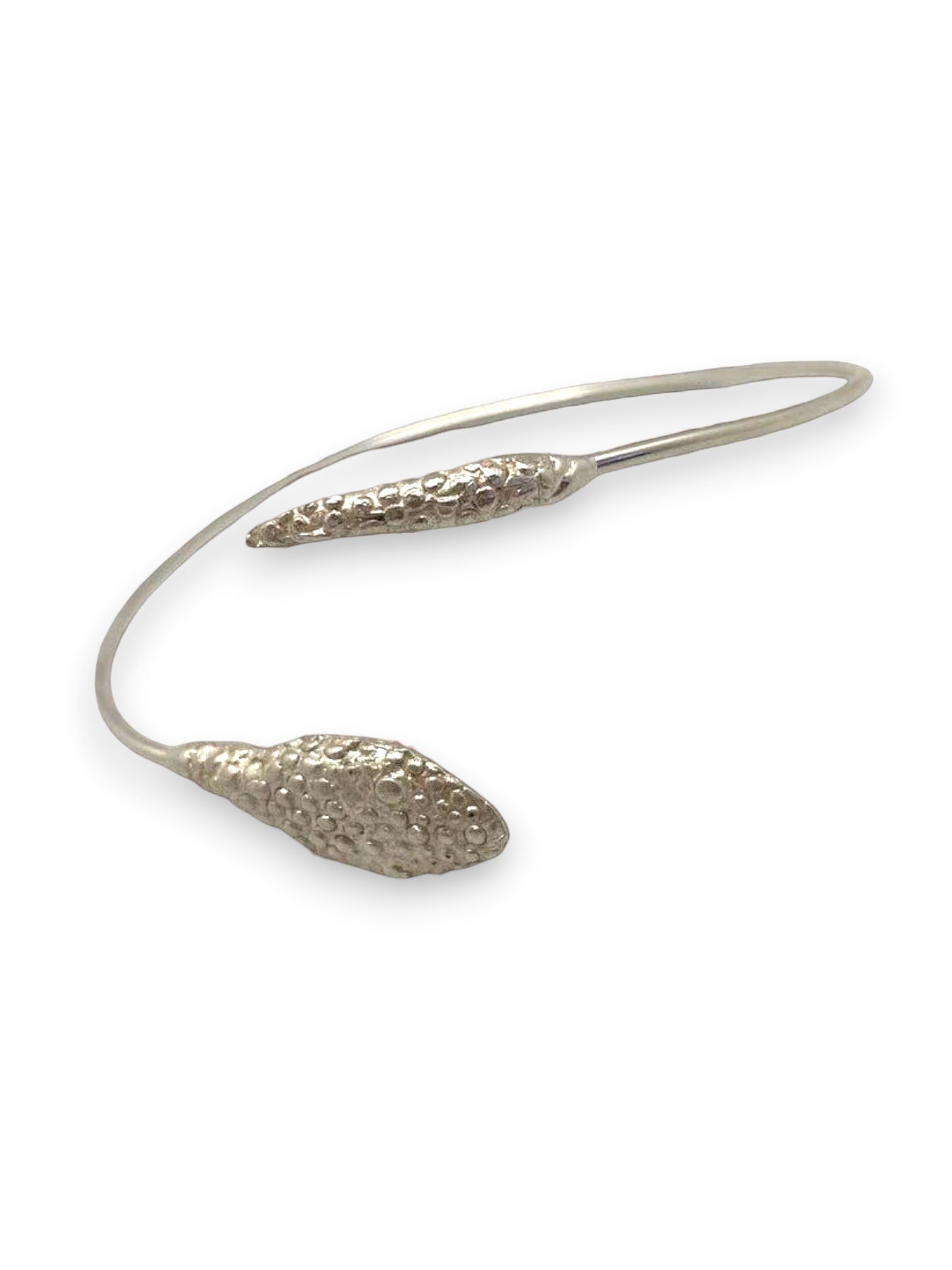 WILDSIDE silver-tone metal sculptural open neck ring with textured pod details. Modern choker necklace.