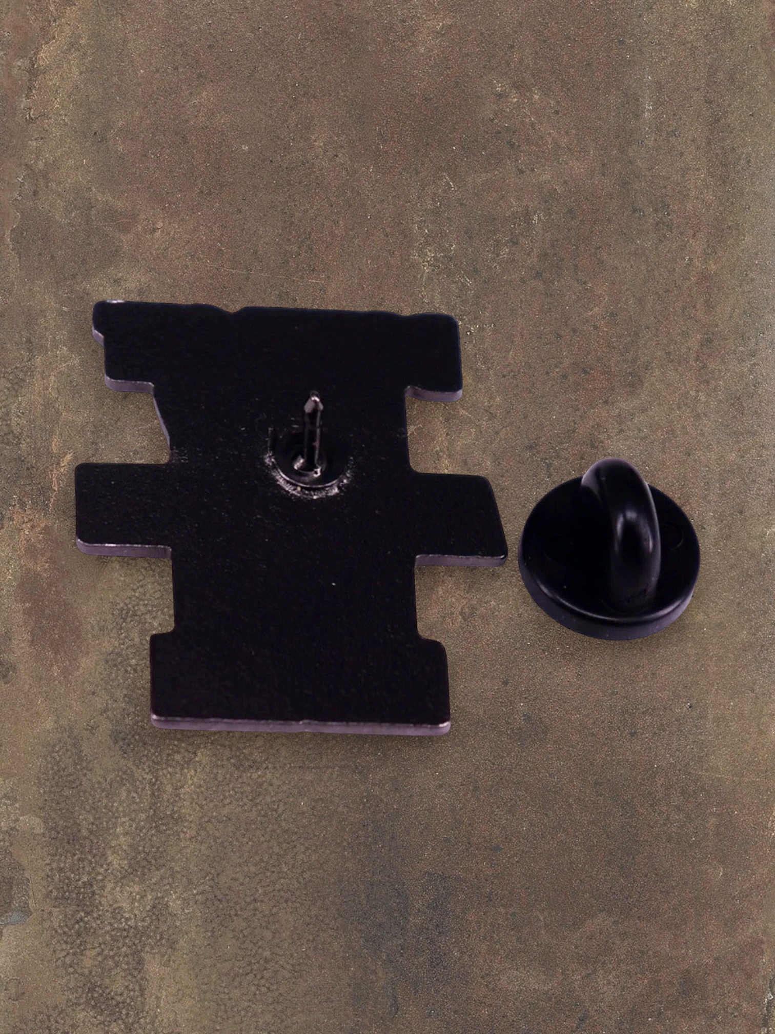 Horny Pin