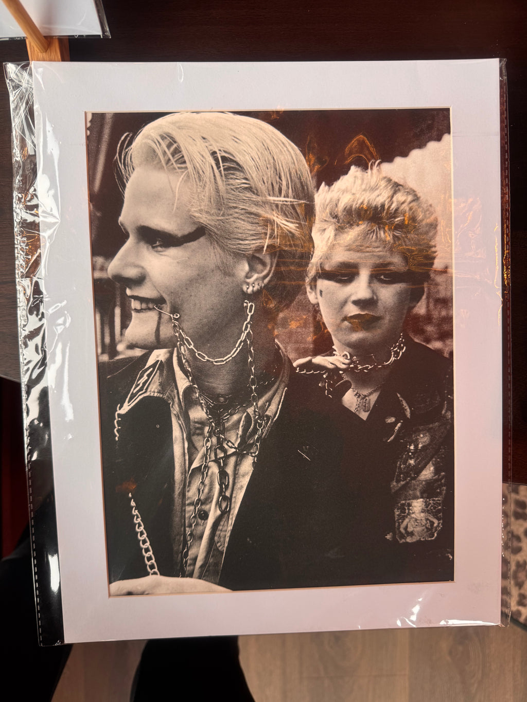 London Punk - Passe-Partout photo Print 1/1
