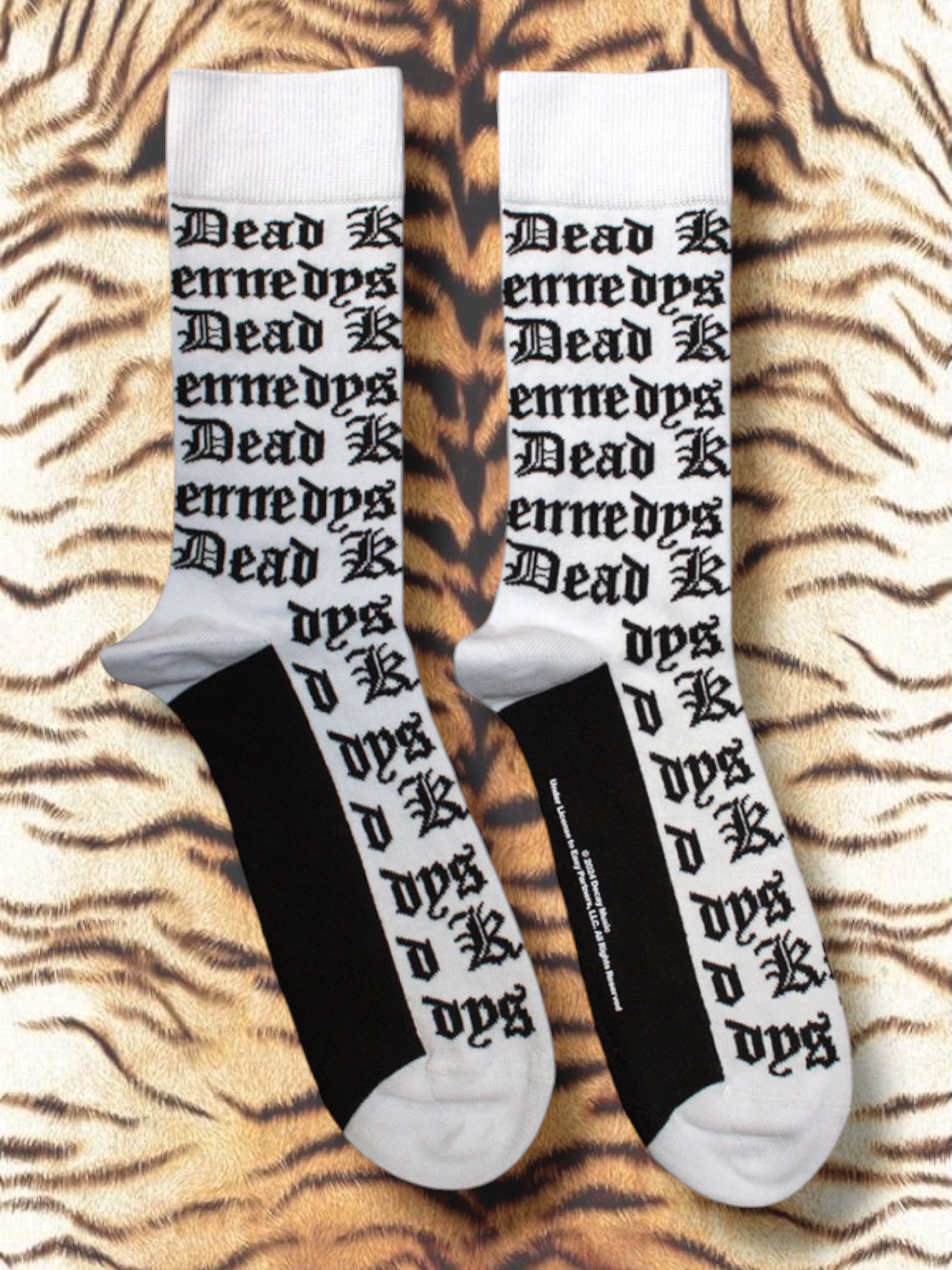 Dead Kennedys Unisex Socks: Gothic Logo Pattern (White) (maat 40-45)