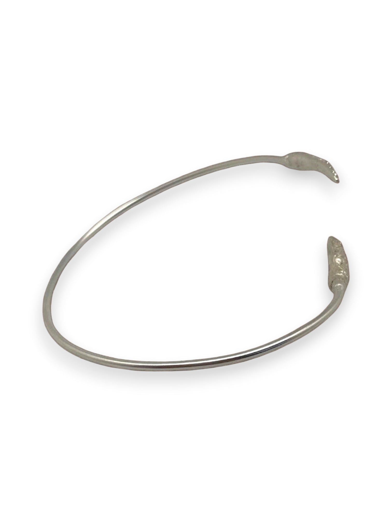 WILDSIDE silver-tone metal sculptural open neck ring with textured pod details. Modern choker necklace.