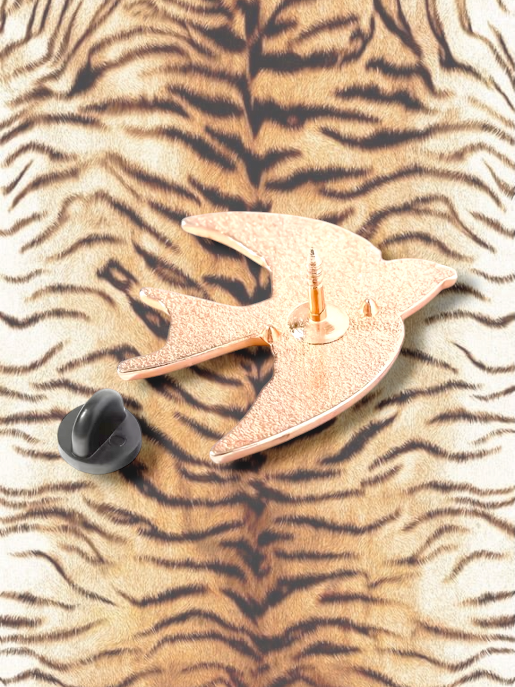 Zwaluw Pin small