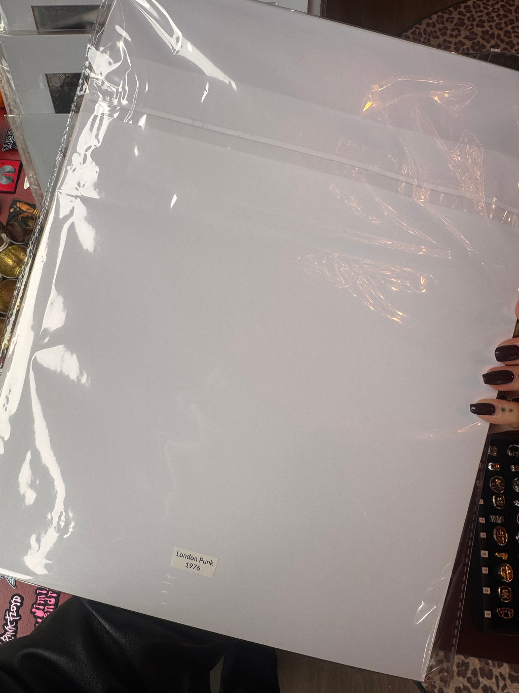 London Punk - Passe-Partout photo Print 1/1