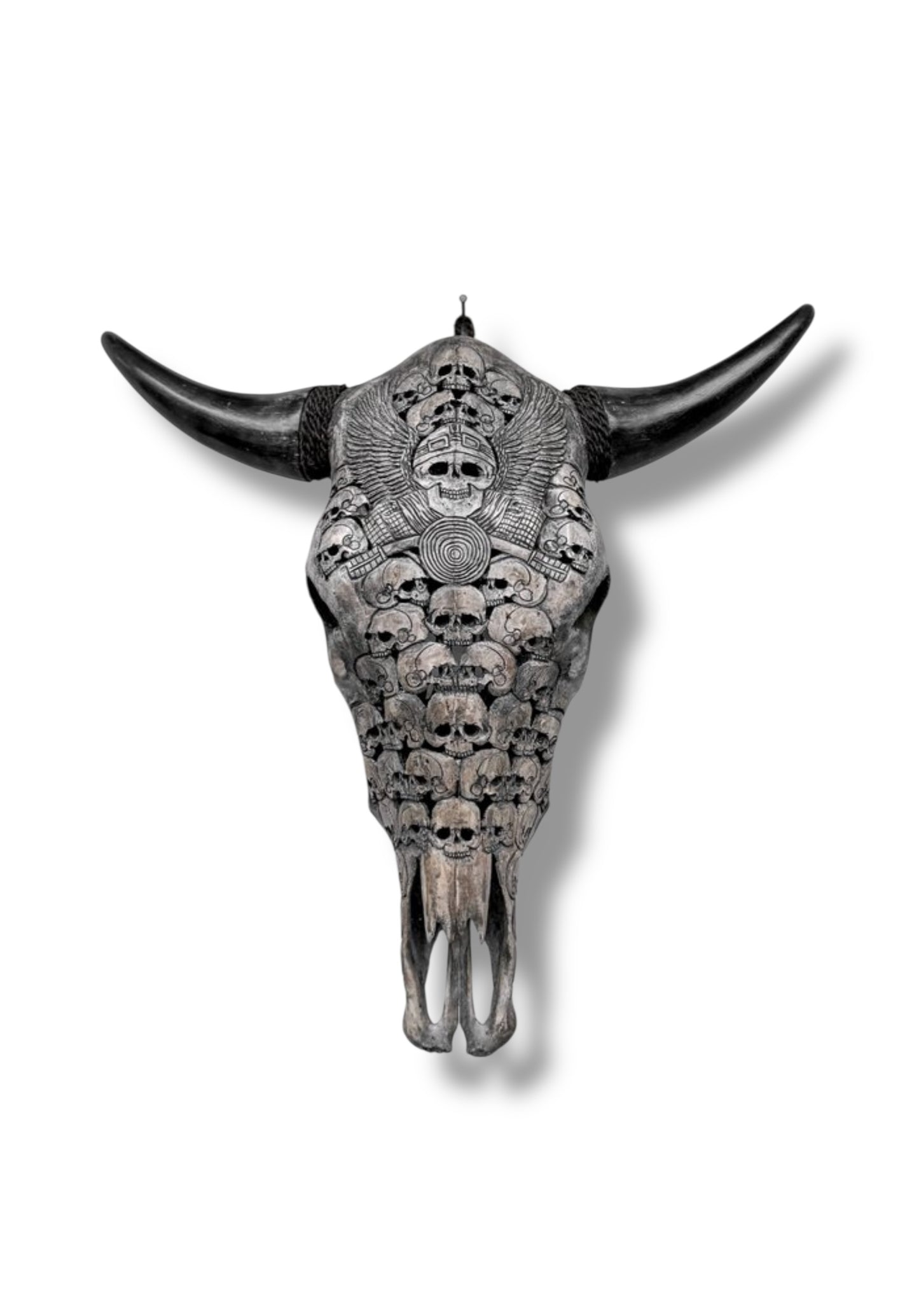 Handgesneden  Stieren Schedel met skulls