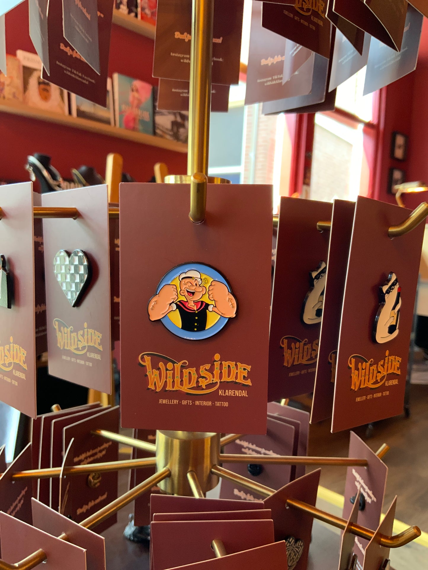Popeye Pin