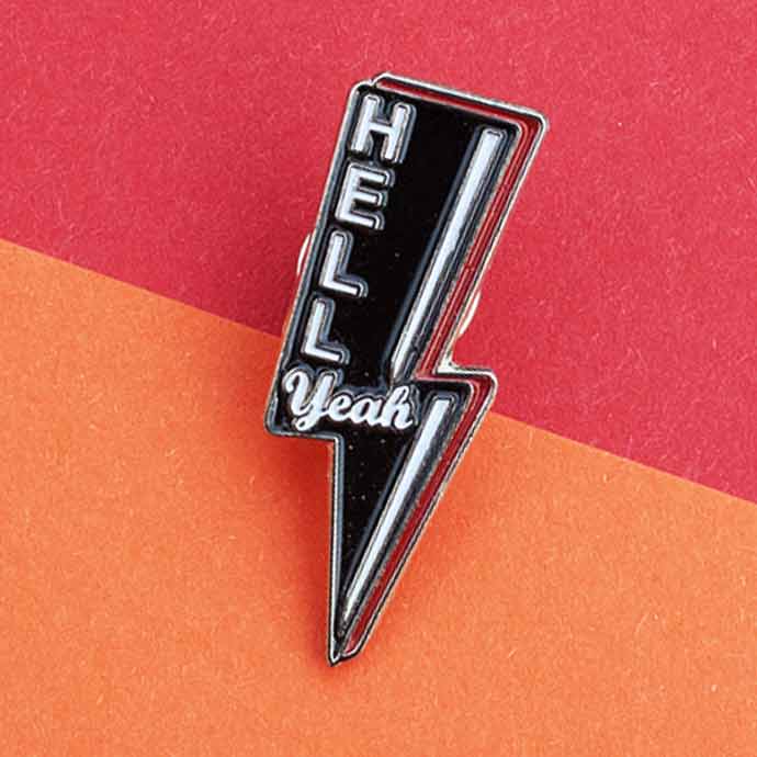 Pin'S “Lightning Hell Yeah”