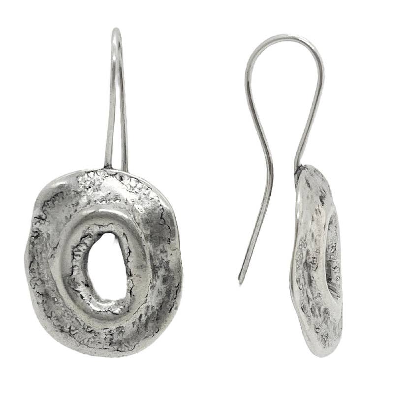 Savage silver plated hook earring