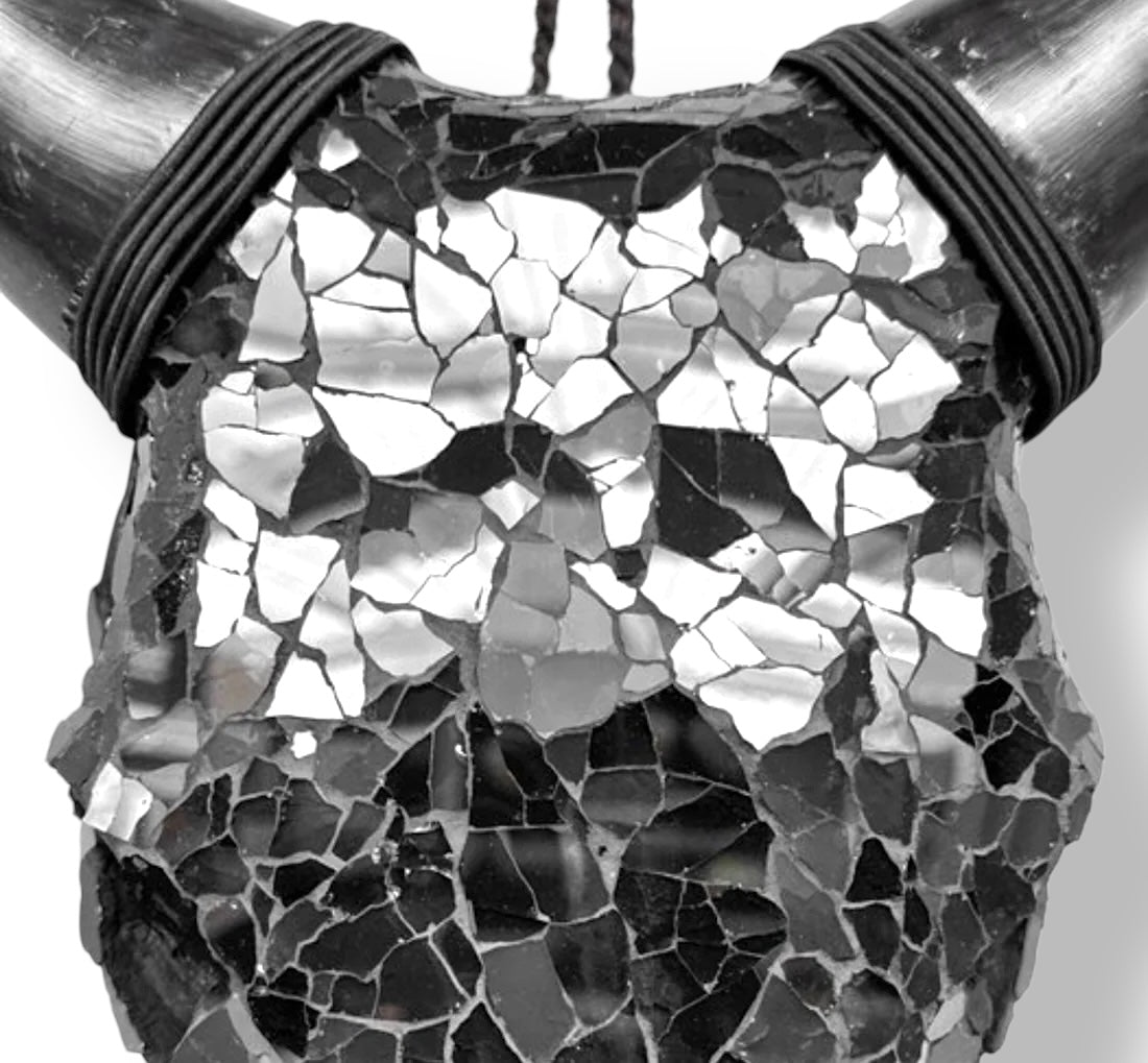 Stieren schedel- Zwart Glasmozaïek