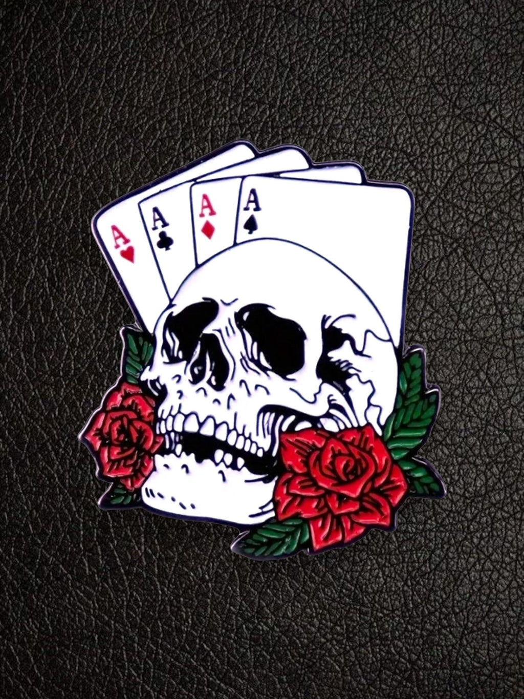 Poker Skull Pin