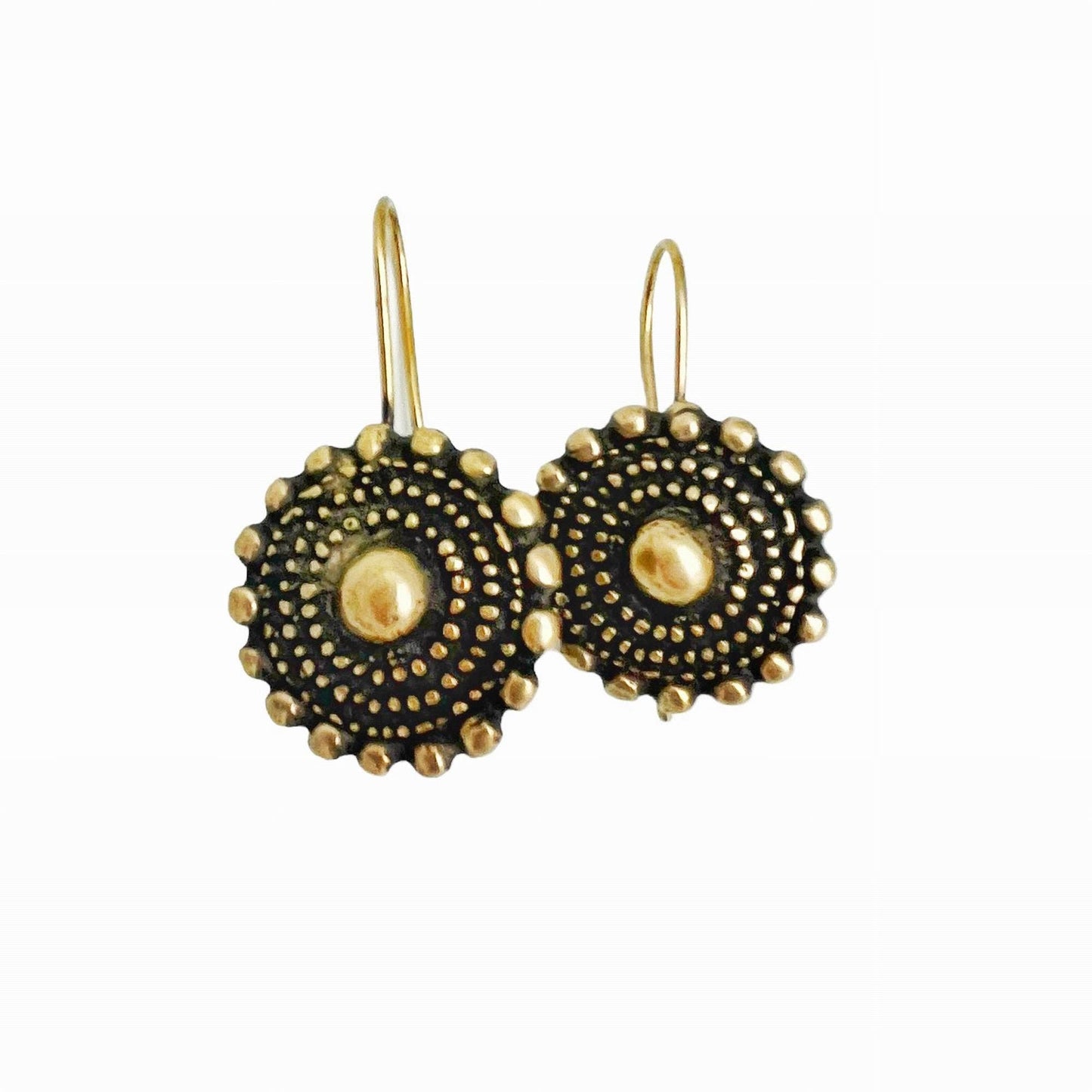 Charro earring in gold zamnak. Hook closure