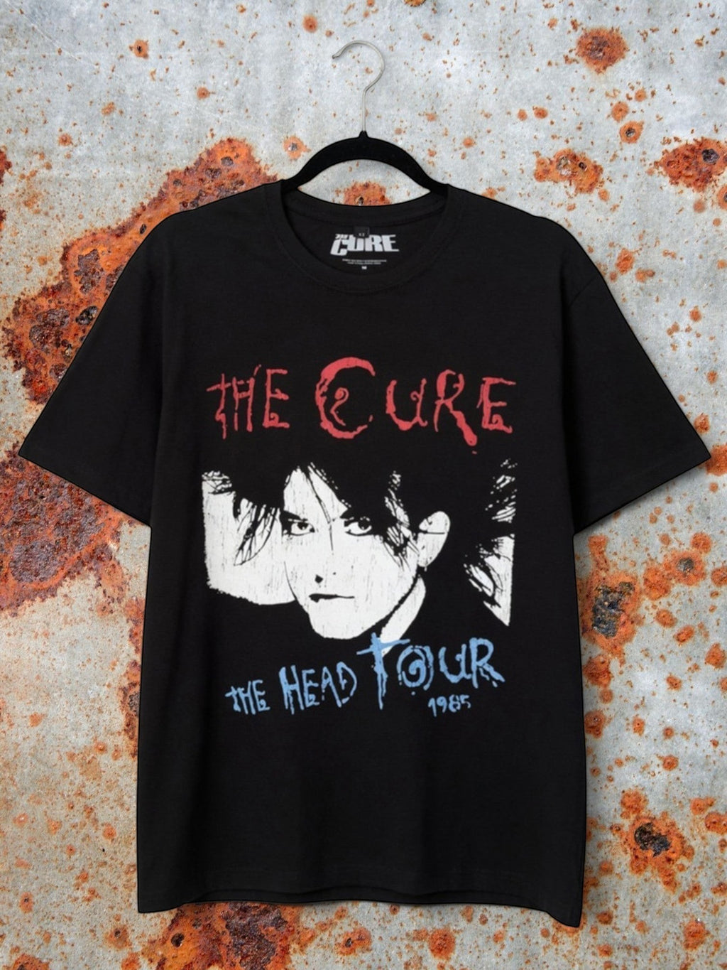 The Cure Premium Carbon T-Shirt – The Head Tour ’85 (100% Algodón Peinado, Acabado Suave Premium)