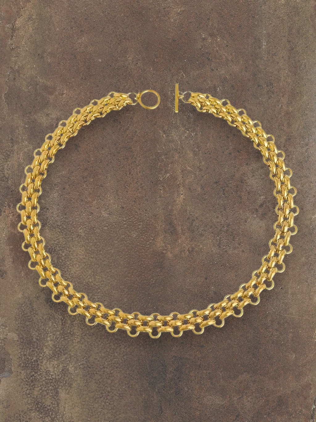 Double link gold necklace