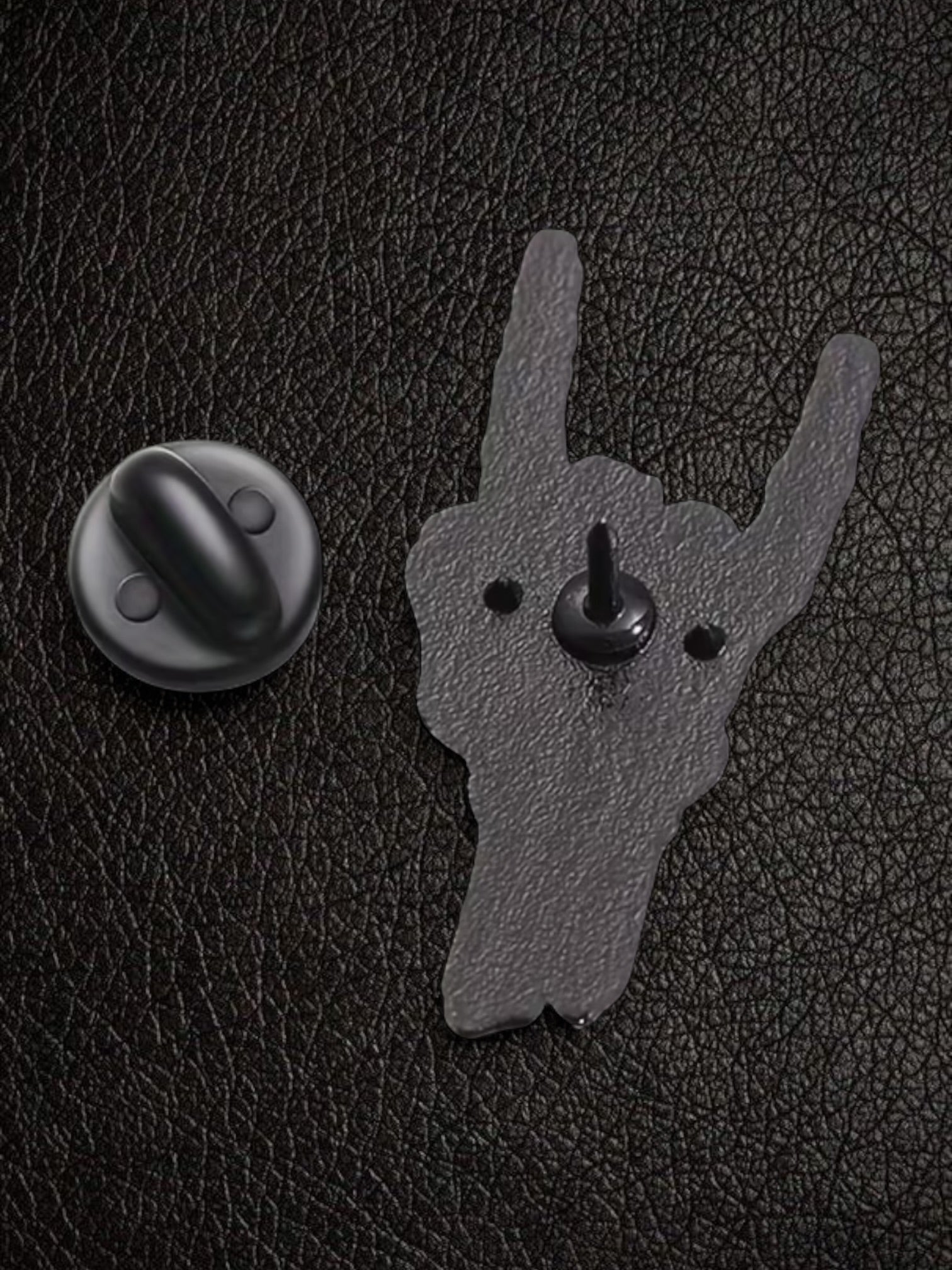 Skeleton hand Punk Pin