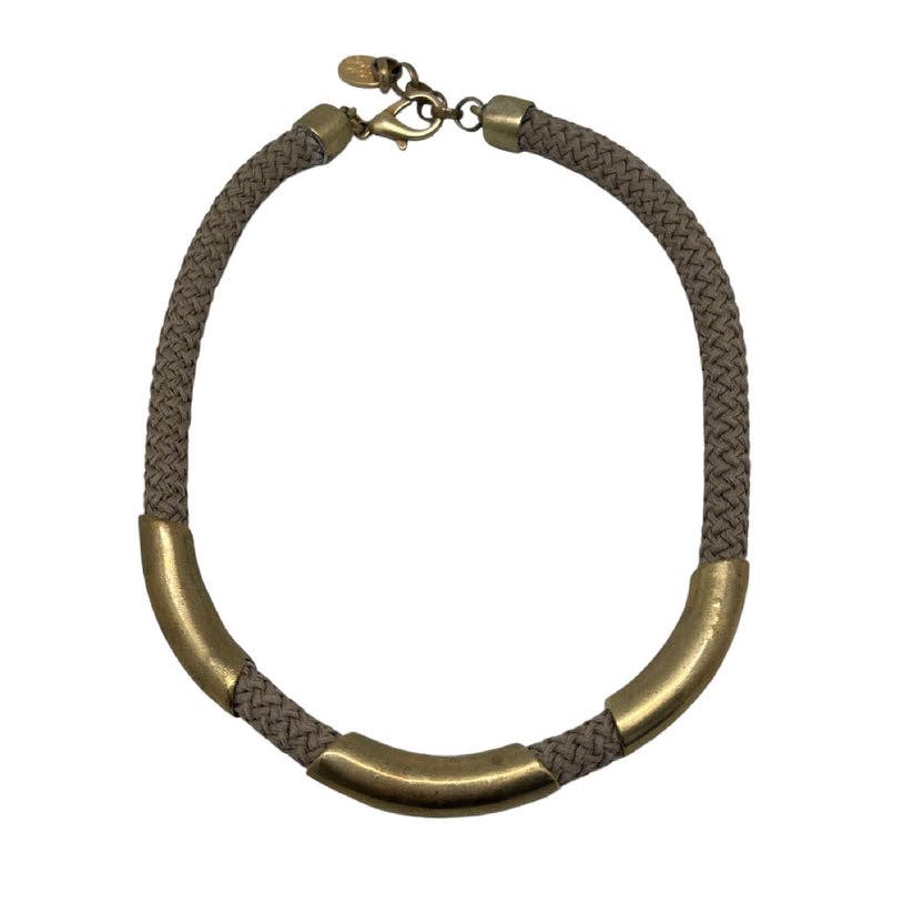 “Naut” triple taupe-gold necklace