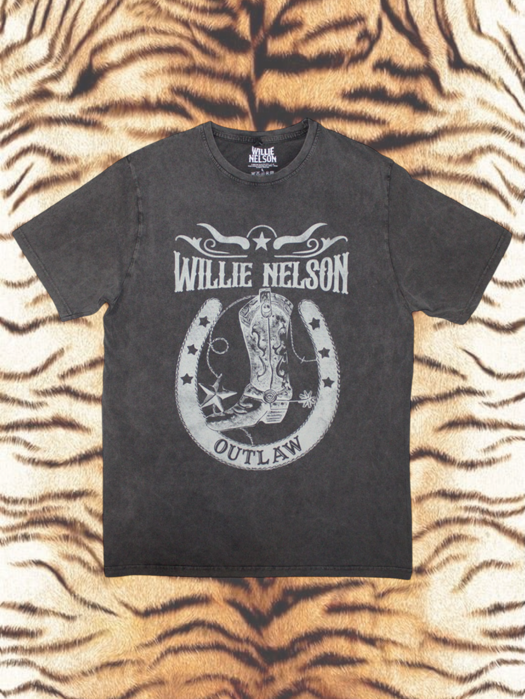 Willie Nelson Unisex Stone Wash T-Shirt: Outlaw (Charcoal Grey)