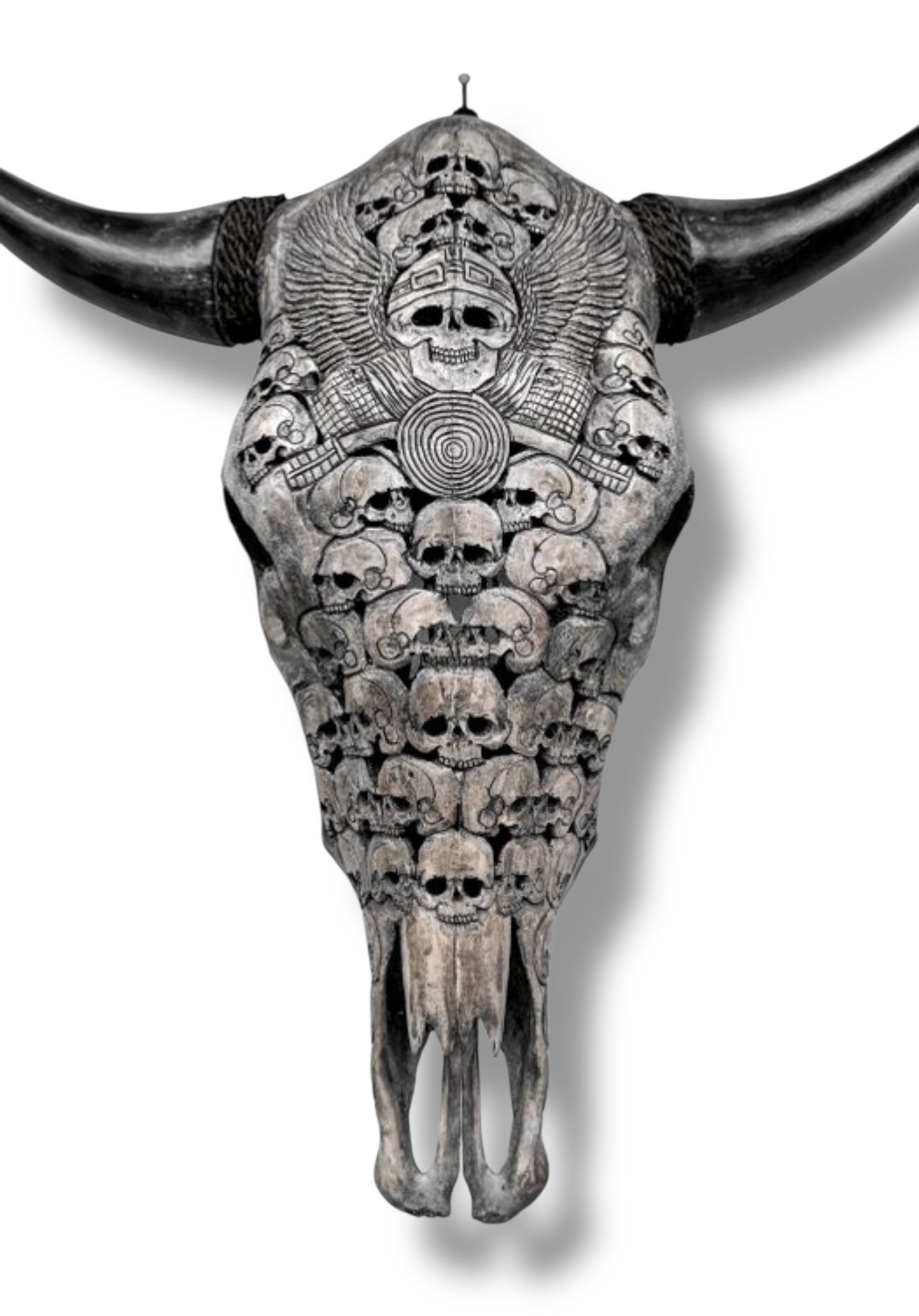 Handgesneden  Stieren Schedel met skulls