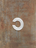 WILDSIDE polished metal curved ear cuff, a minimalist and sophisticated accessory.