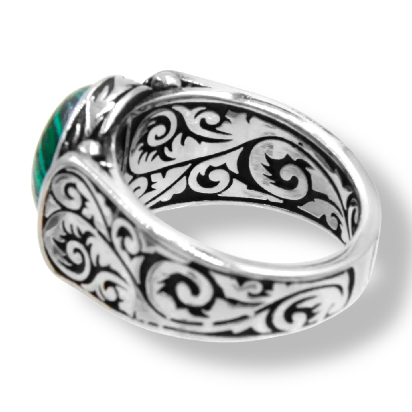 Ring met groene Steen