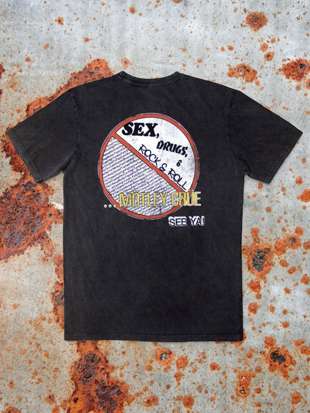 Mötley Crüe Stone Wash T-Shirt – No Fun Tour ’84 (Edición Limitada 999 unidades)