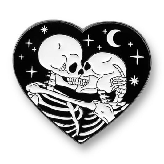 Horror love Pin