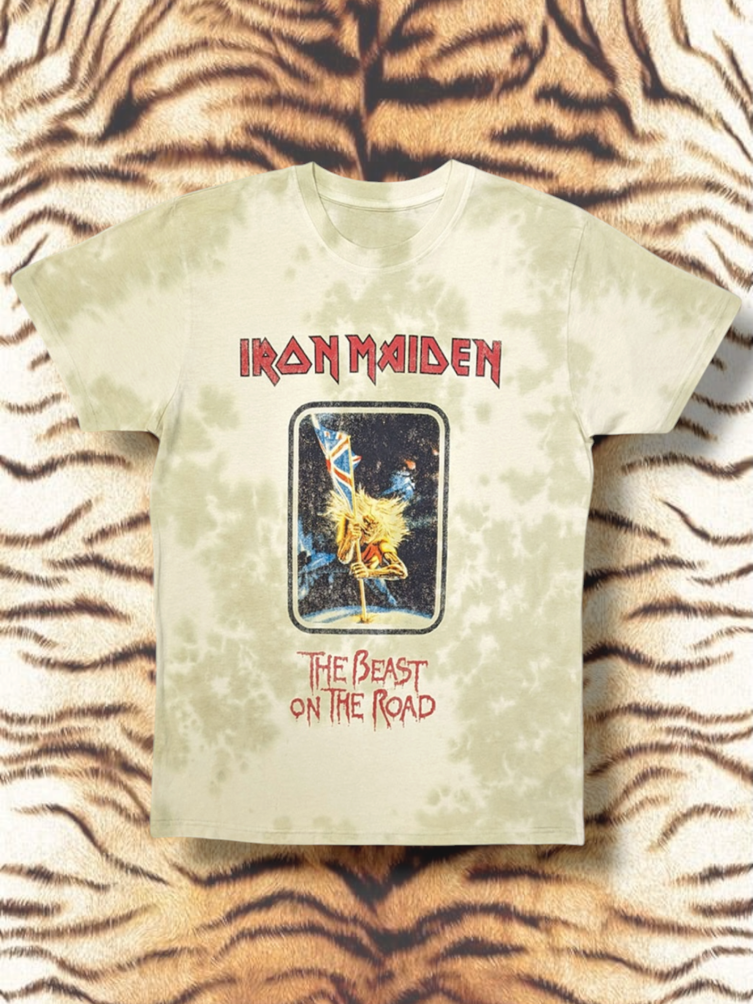 Iron Maiden Unisex T-Shirt: Beast On The Road (Sand) (Wash Collection)