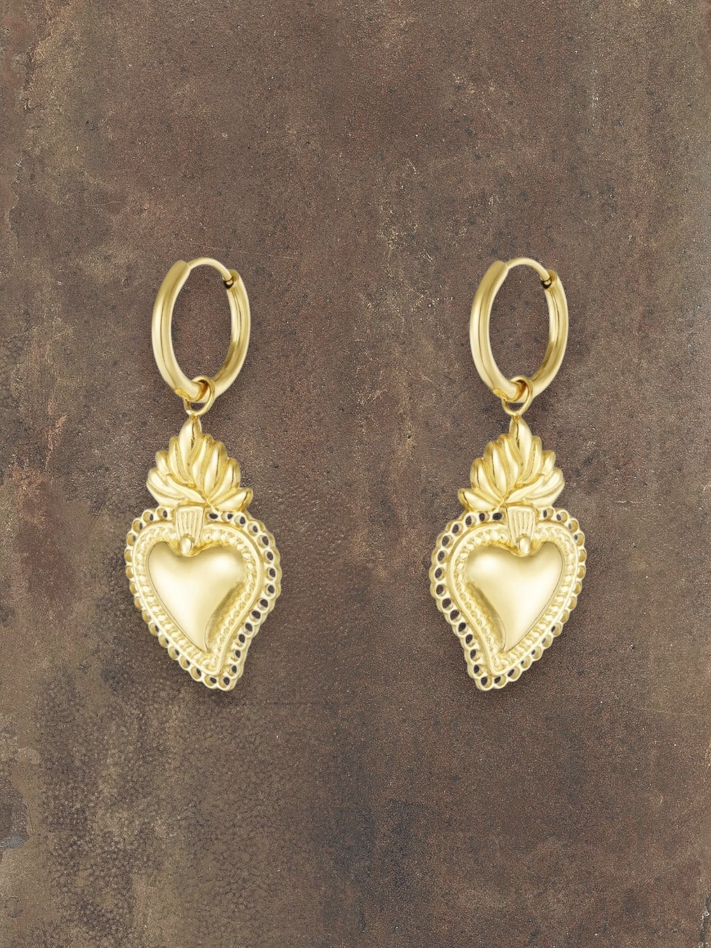 Gouden Sacred Heart Oorbellen Large