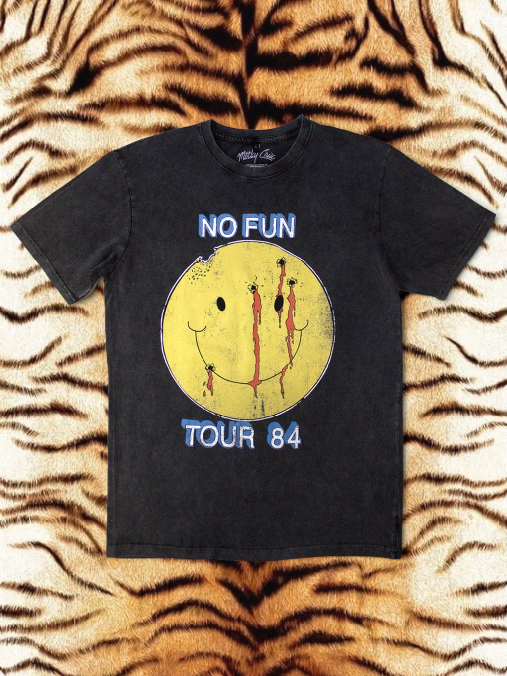 Mötley Crüe Stone Wash T-Shirt – No Fun Tour ’84 (Edición Limitada 999 unidades)