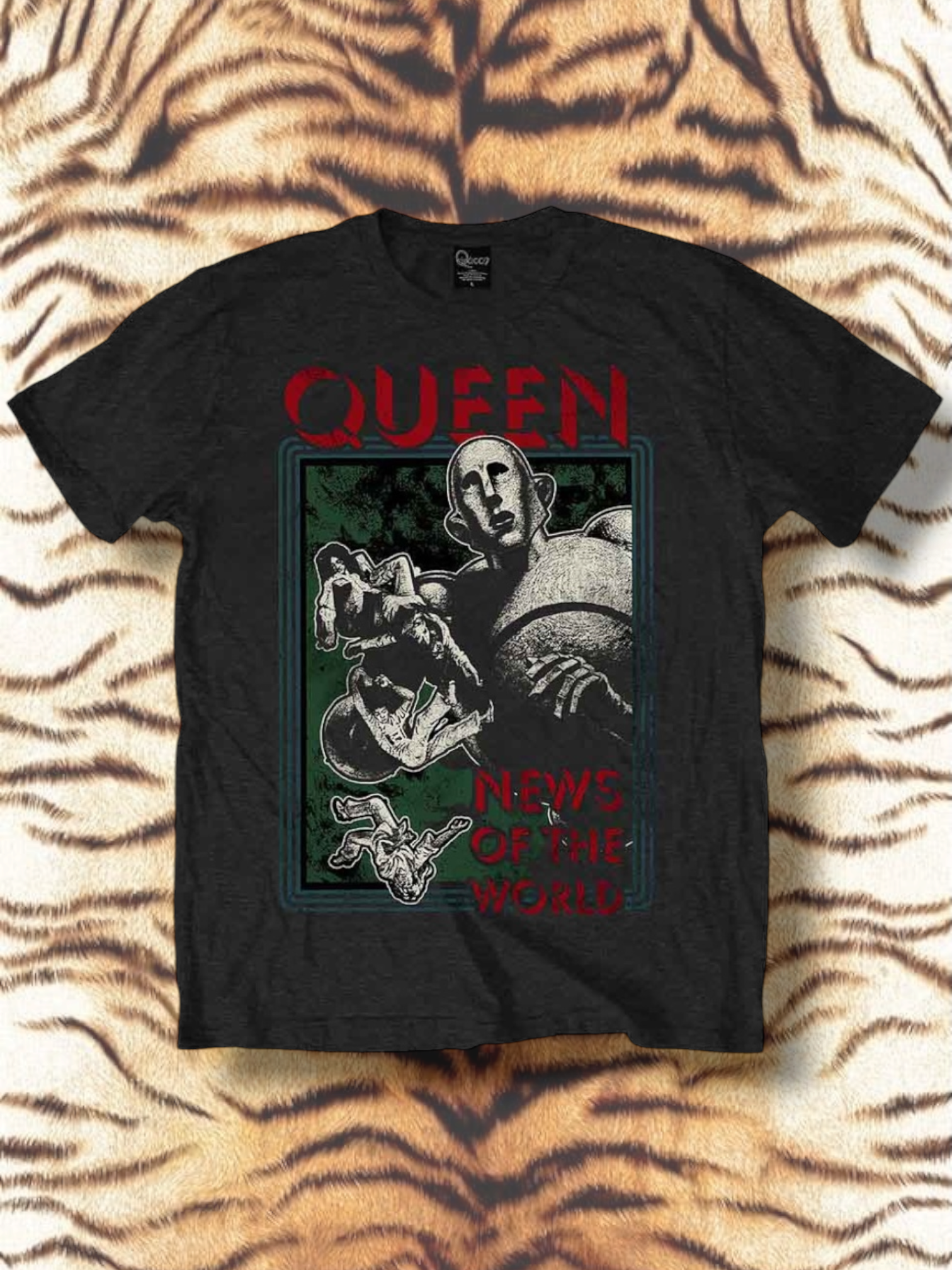 Queen Unisex T-Shirt: News of the World (Black)
