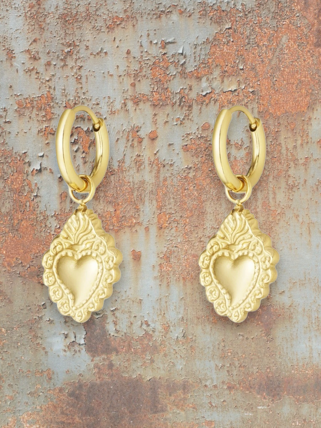 Gouden Sacred Heart Oorbellen