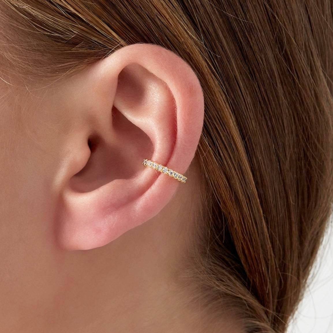 Gouden Ear cuff met steentjes