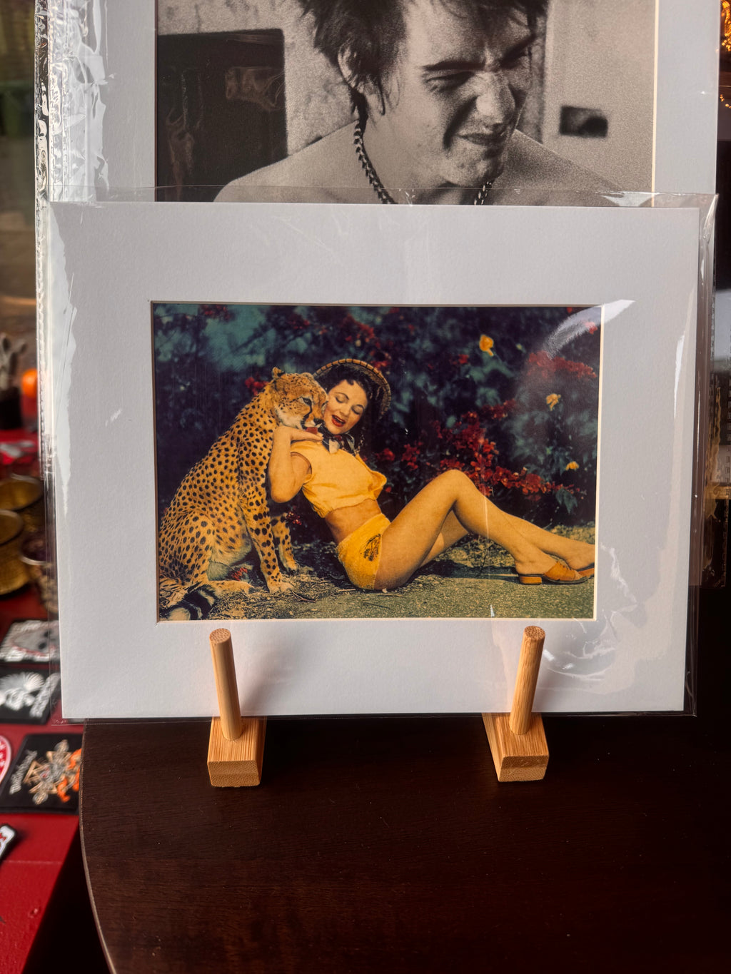 Yvonne Fredricks - Passe-Partout photo Print