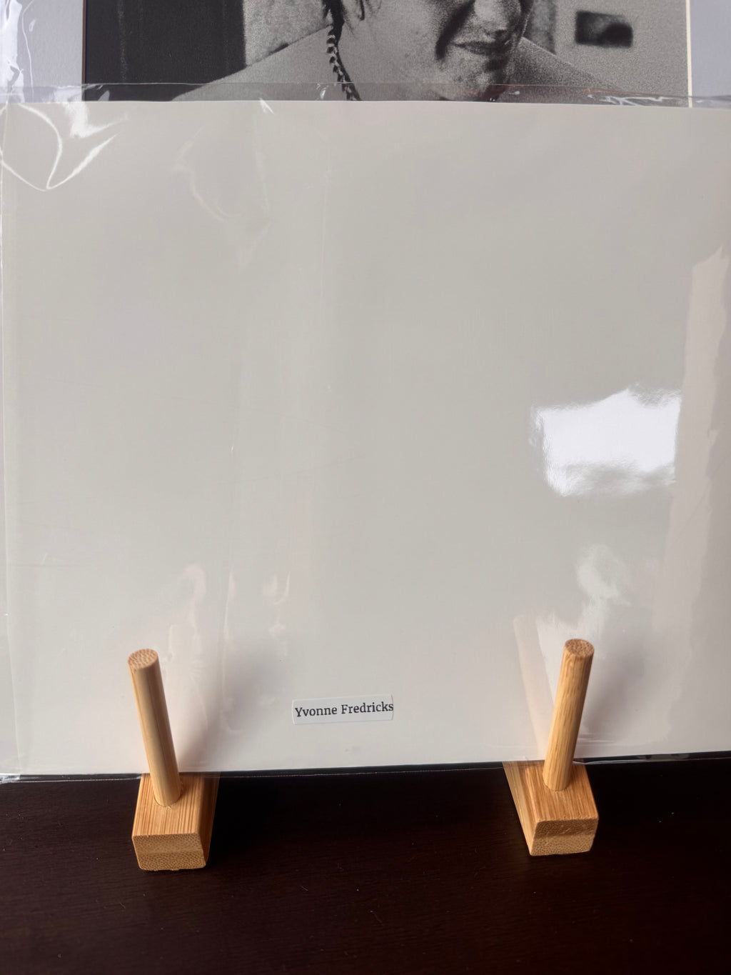 Yvonne Fredricks - Passe-Partout photo Print