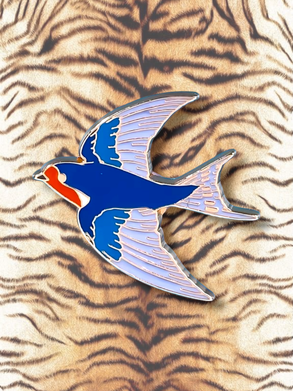 Zwaluw Pin small