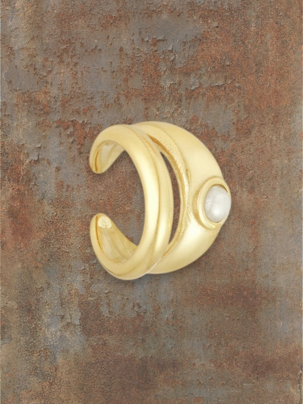 WILDSIDE gold-tone sculptural ear cuff with pearl accent, no piercing required.