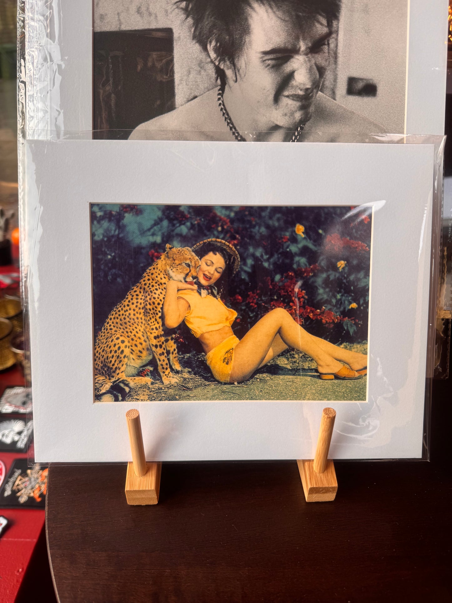 Yvonne Fredricks - Passe-Partout photo Print