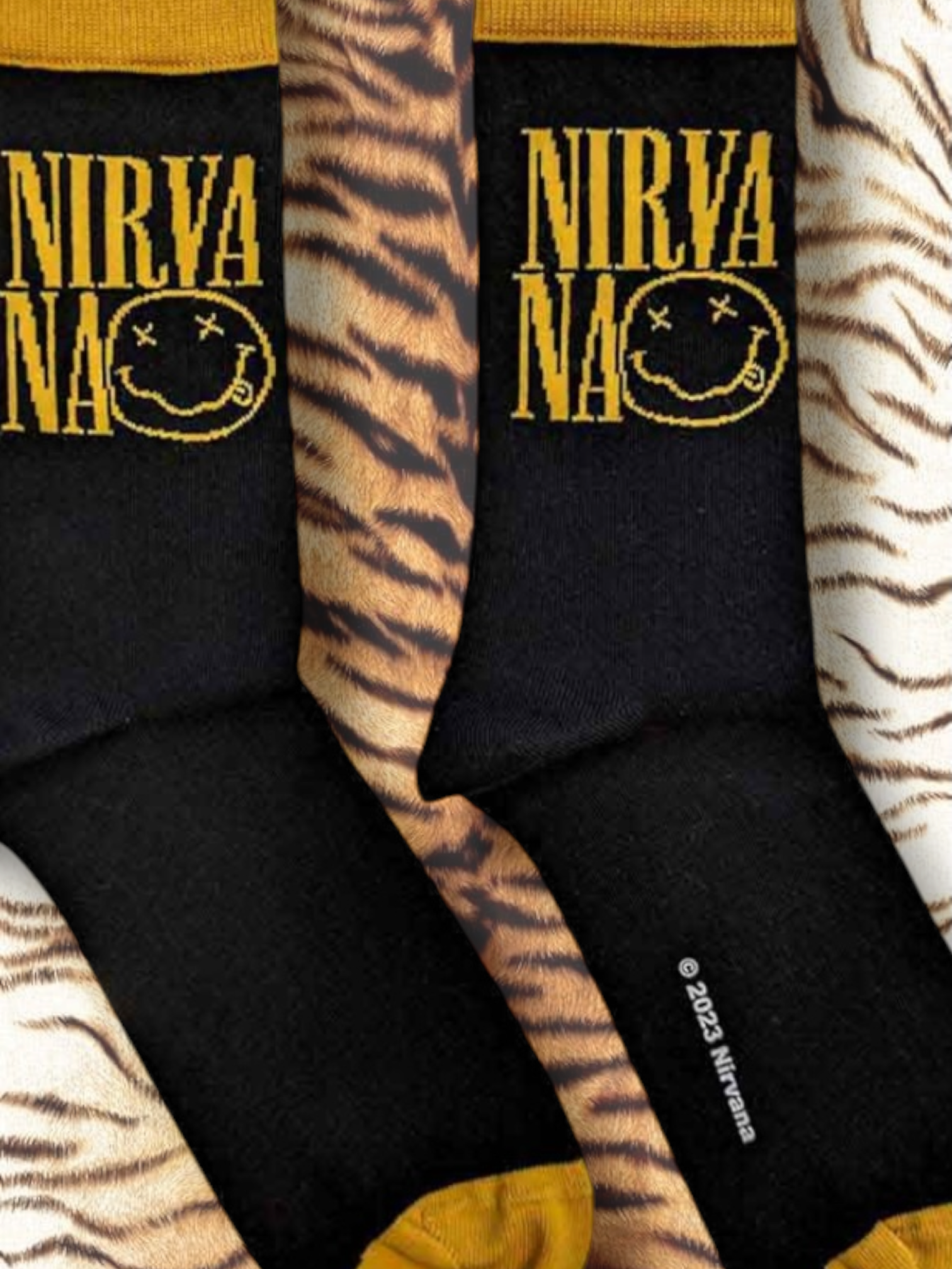 Nirvana Unisex Socks: Logo Stacked (Black) (maat 40-45)