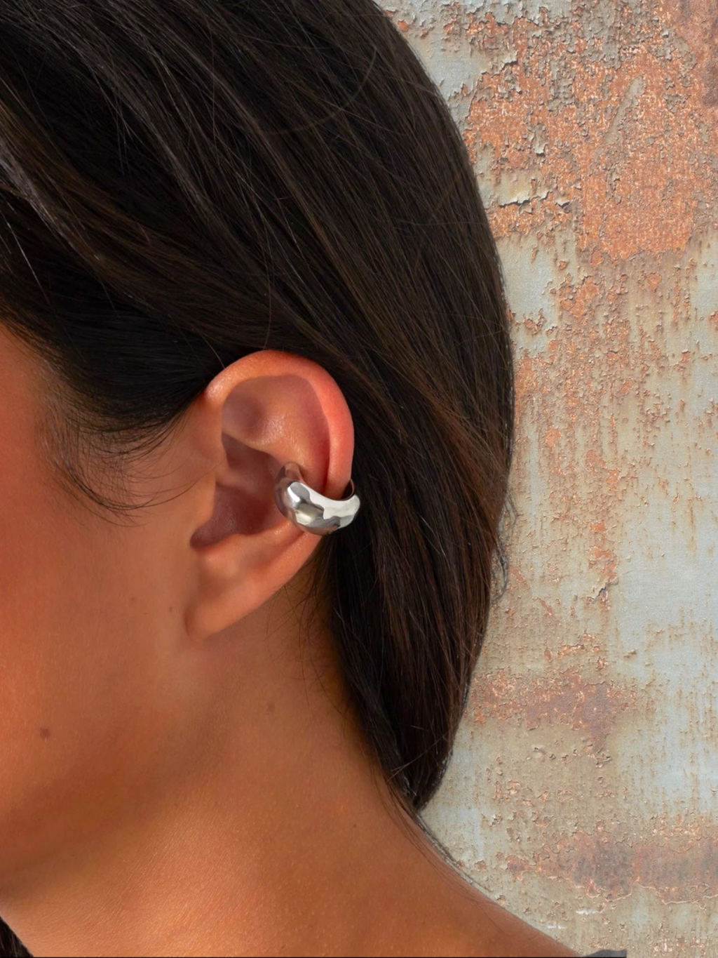 WILDSIDE silver sculptural ear cuff with a polished metal, organic shape. No piercing required.
