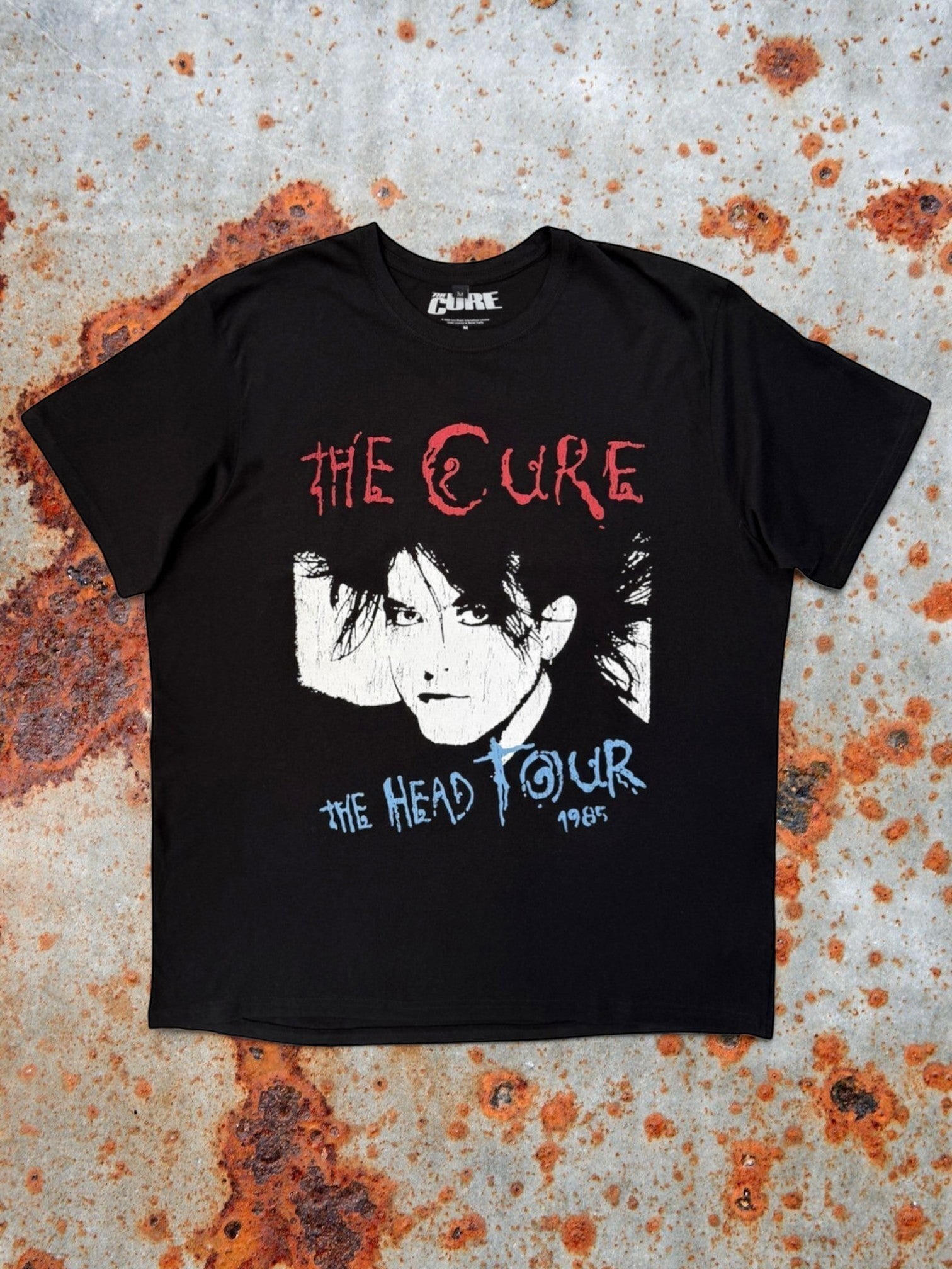 The Cure Premium Carbon T-Shirt – The Head Tour ’85 (100% Algodón Peinado, Acabado Suave Premium)
