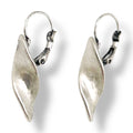 Propeller earring in silver plated crossbow