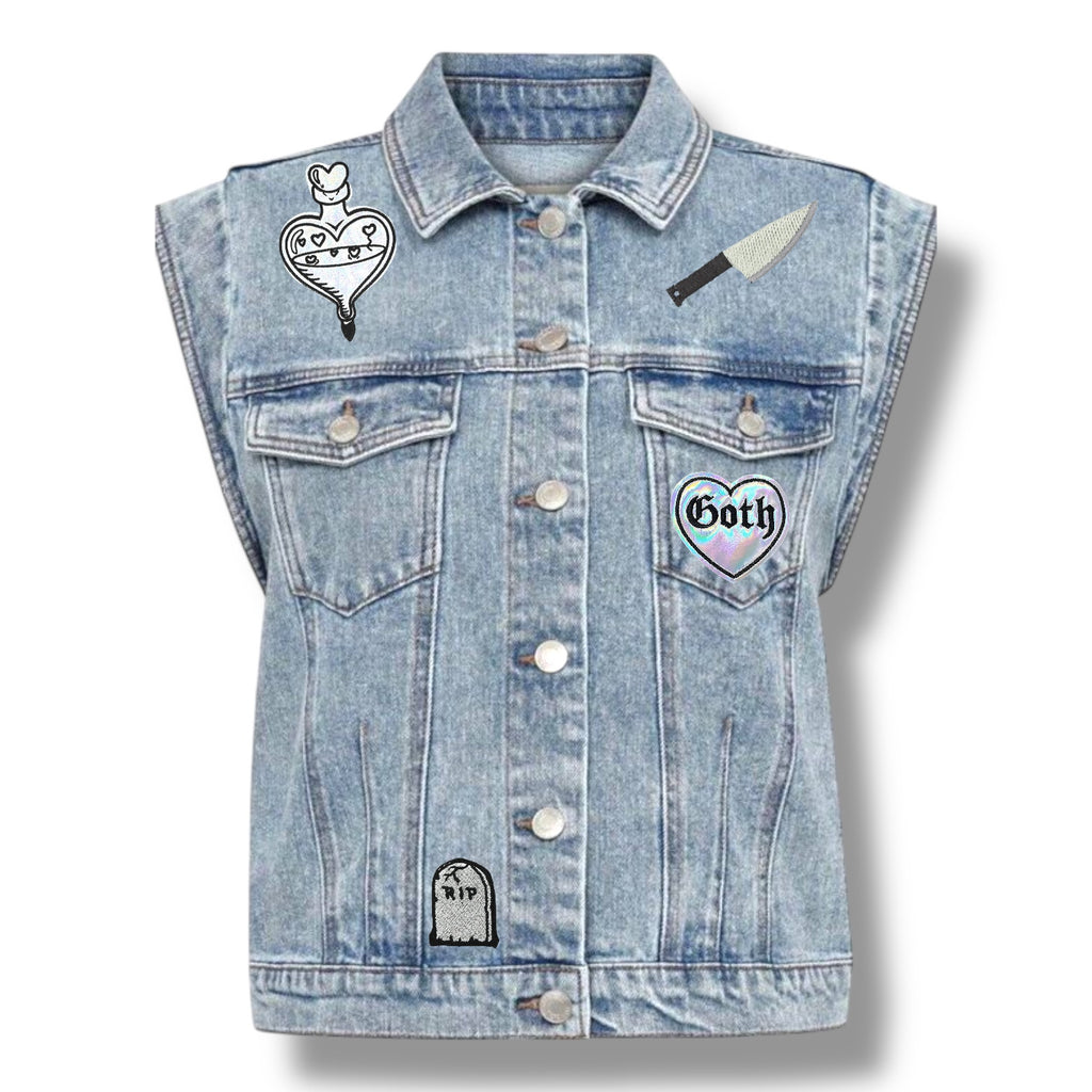 Parche bordado con plancha de vinilo holográfico gótico