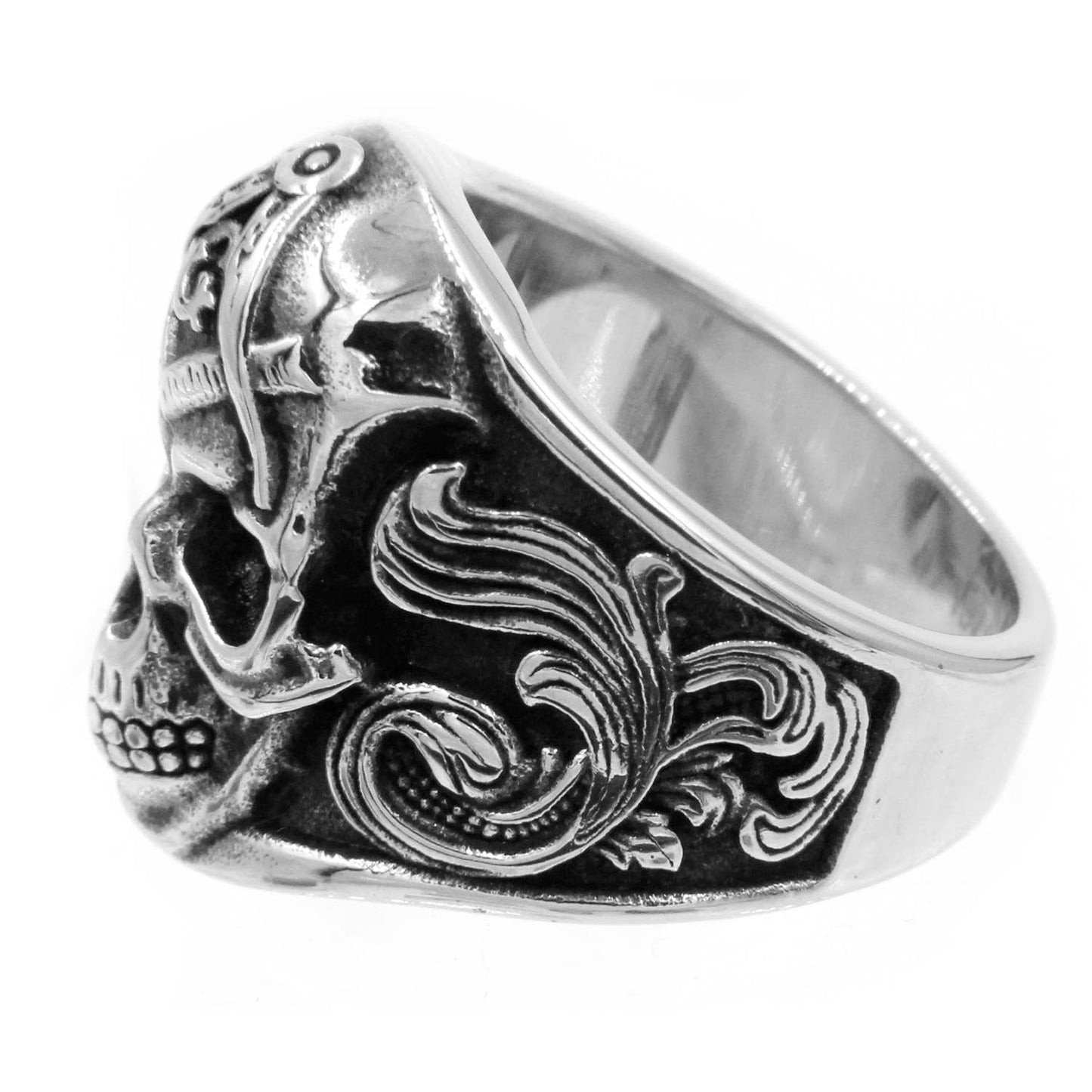 Skull ring