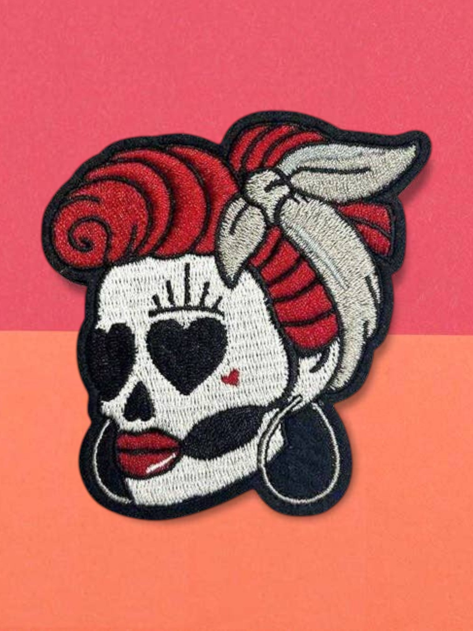 Parche rojo “Skull Poulette”