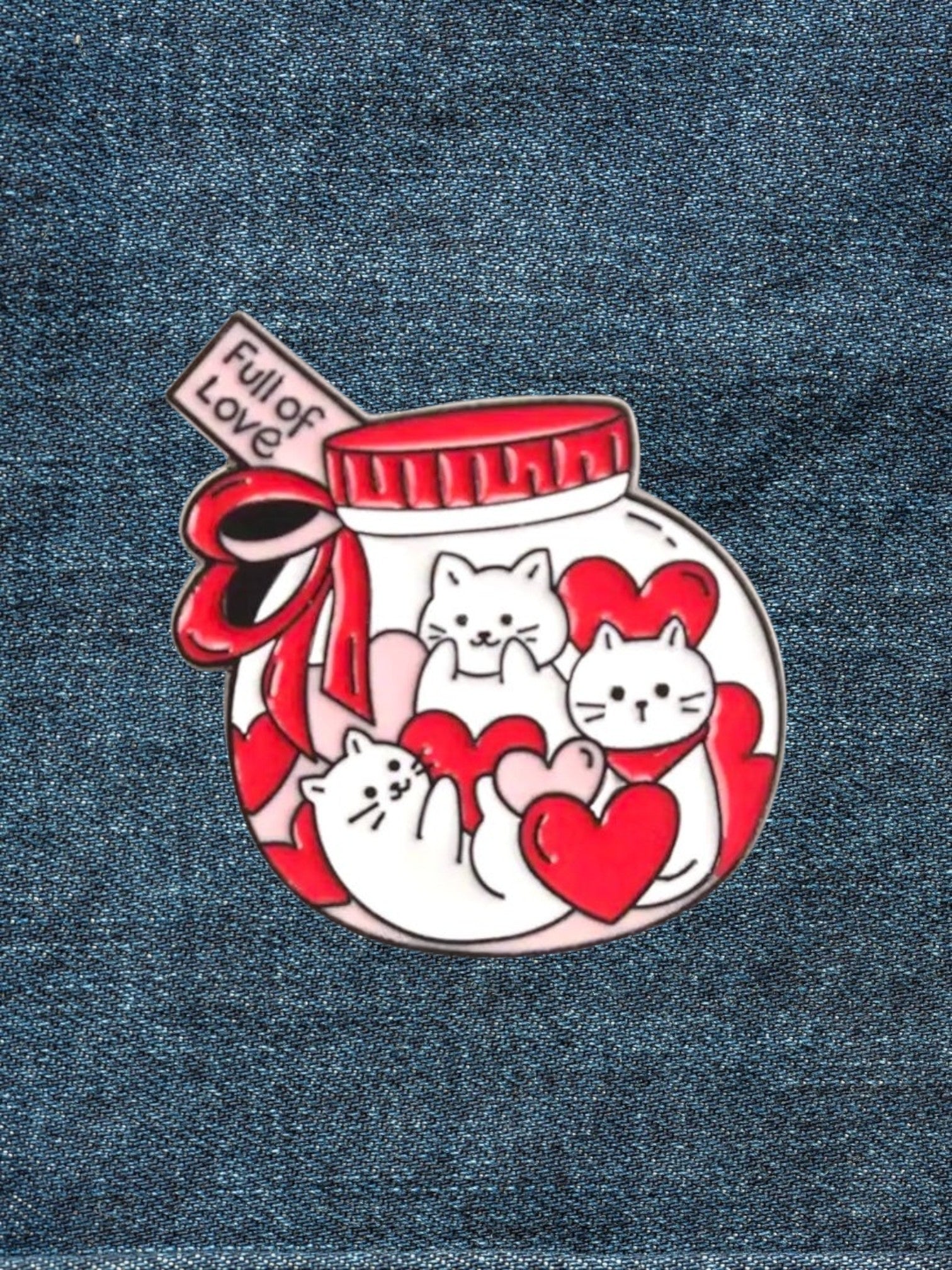 WILDSIDE enamel pin of three white cats and red hearts inside a jar with a red lid and bow, tag says "Full of Love".