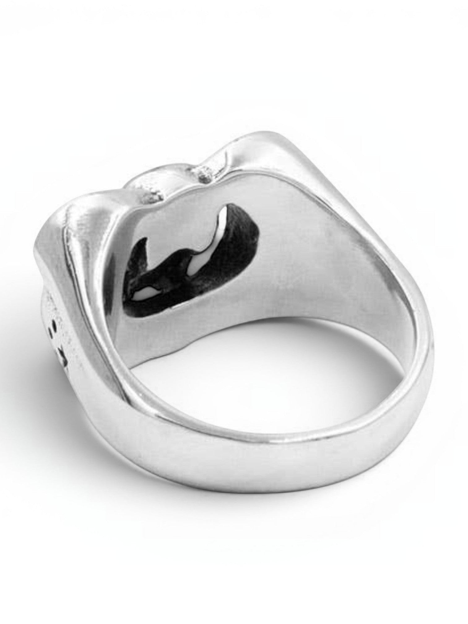 WILDSIDE sterling silver Western skull ring with star cutouts and polished finish for a rock-inspired look.