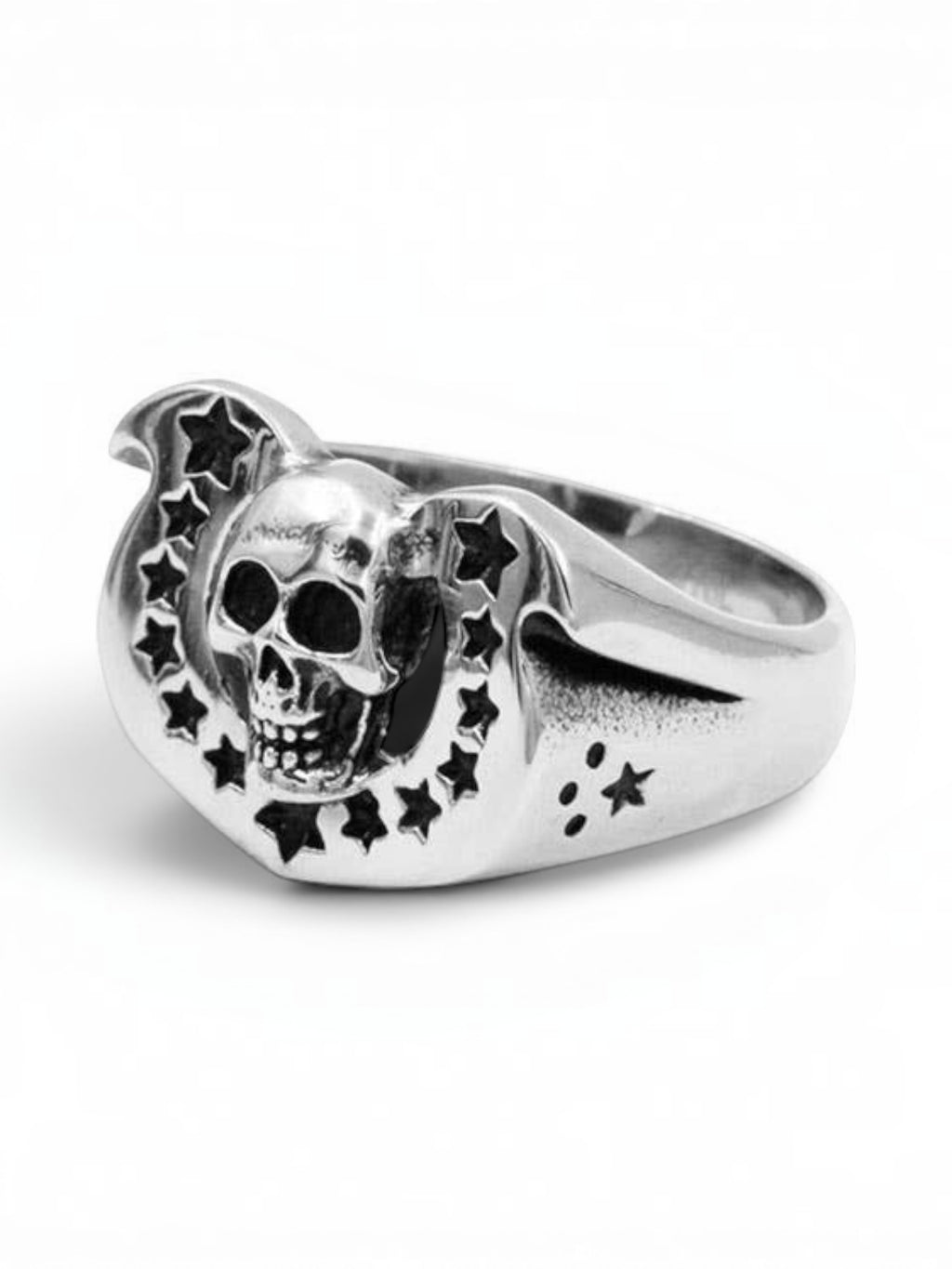 WILDSIDE sterling silver Western skull ring featuring a horseshoe arch with star cutouts and a polished finish.
